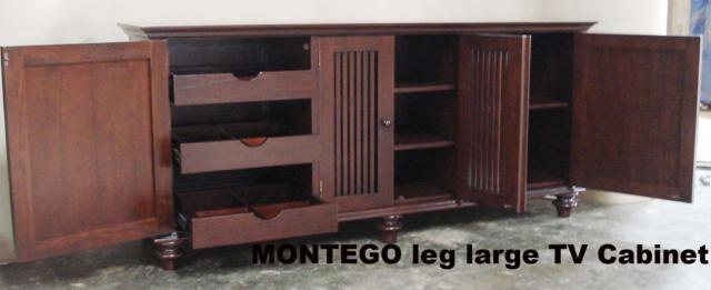 MONTEGO Leg Large TV Cabinet (open)